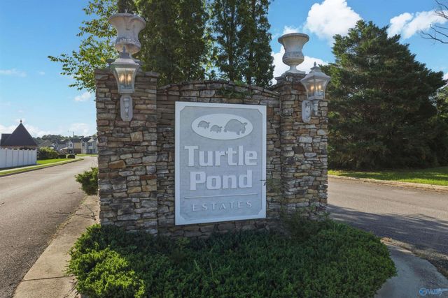 3005 Fountainview Circle, Hartselle, AL 35640