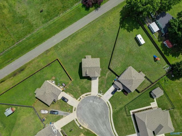 3005 Fountainview Circle, Hartselle, AL 35640
