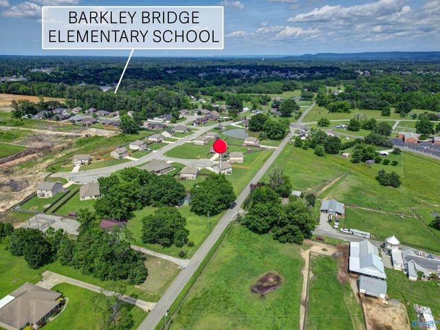 3005 Fountainview Circle, Hartselle, AL 35640