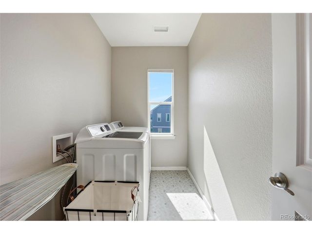 4810 Basalt Ridge Cir, Castle Rock, CO 80108