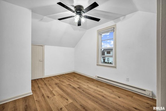 407 E JEFFERSON Street, Morton, IL 61550
