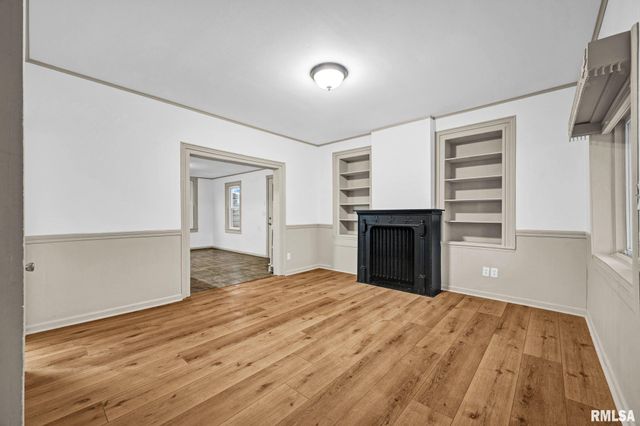 407 E JEFFERSON Street, Morton, IL 61550