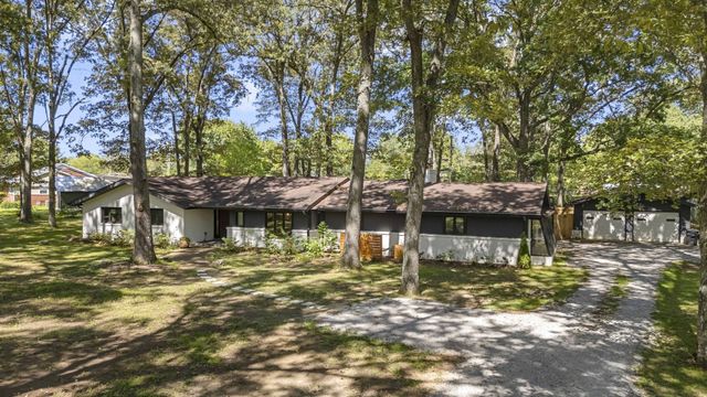 512 Westwood Dr, Tullahoma, TN 37388