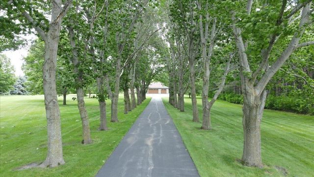 16585 Pebblebrook Court, Prior Lake, MN 55372