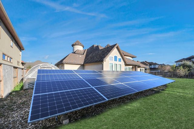 18111 Dockside Landing Drive, Cypress, TX 77433