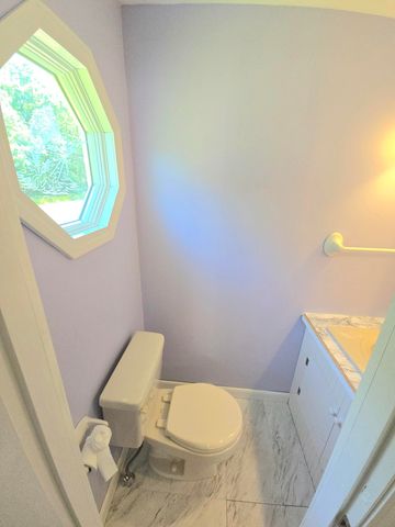 1B Walnut Street, Yarmouth Port, MA 02675