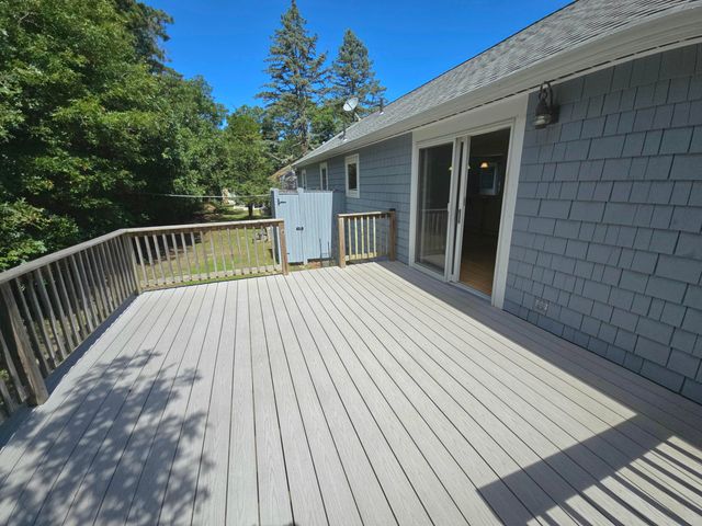 1B Walnut Street, Yarmouth Port, MA 02675