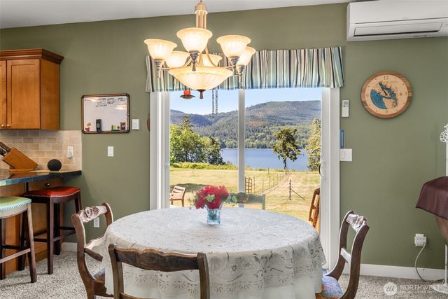 623 E Sequim Bay Road, Sequim, WA 98382