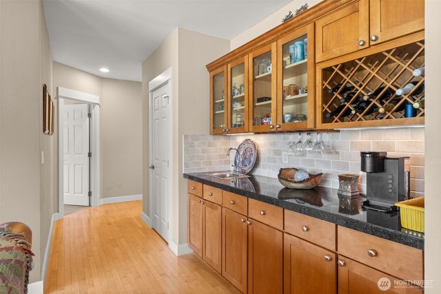 623 E Sequim Bay Road, Sequim, WA 98382