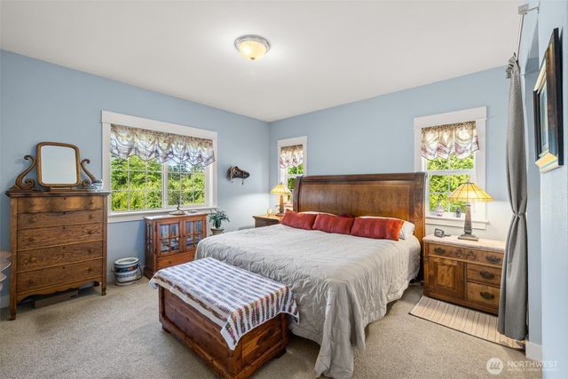623 E Sequim Bay Road, Sequim, WA 98382