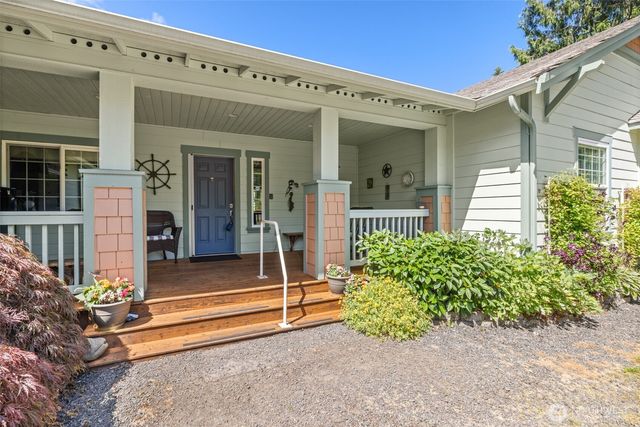 623 E Sequim Bay Road, Sequim, WA 98382