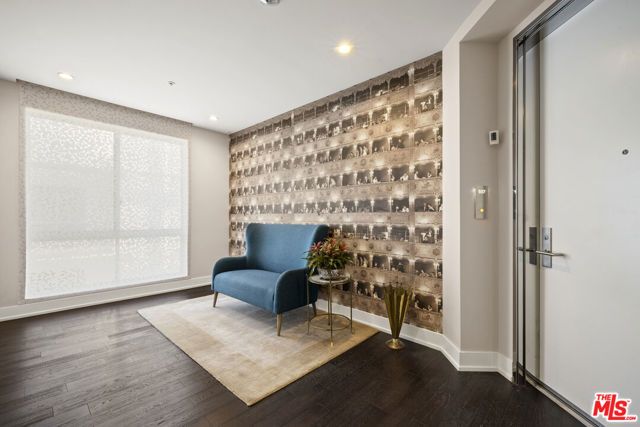 450 N Palm Drive 507, Beverly Hills, CA 90210