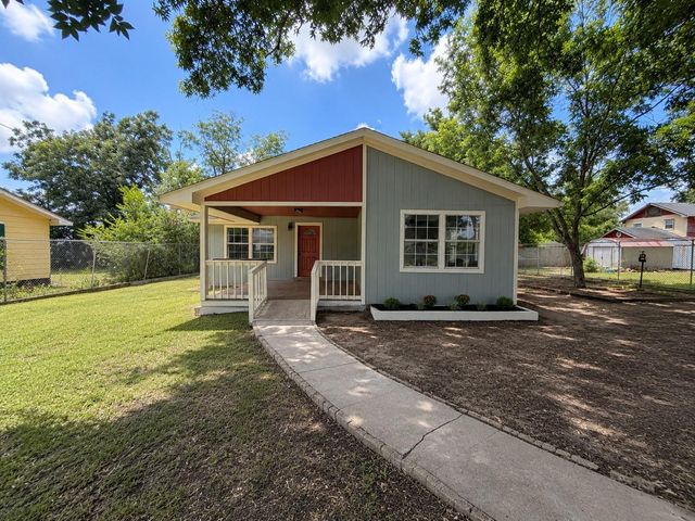 9532 E Avenue I, Houston, TX 77012
