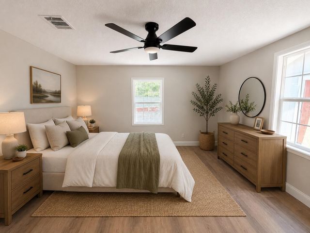 9532 E Avenue I, Houston, TX 77012