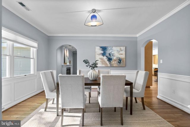 403 N WEST STREET, Falls Church, VA 22046