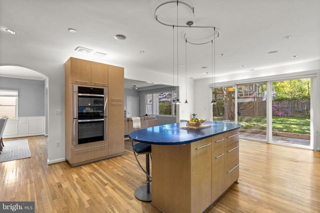 403 N WEST STREET, Falls Church, VA 22046