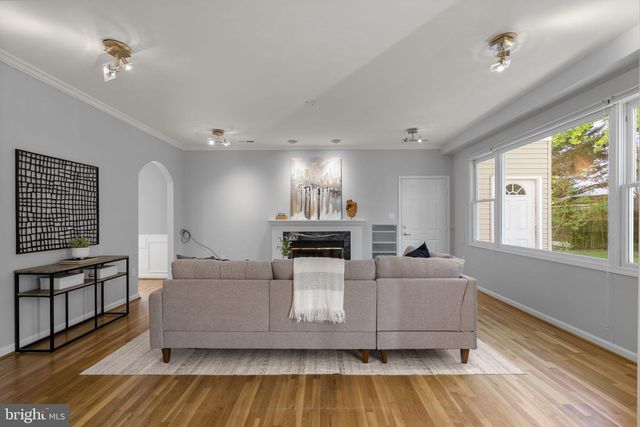 403 N WEST STREET, Falls Church, VA 22046