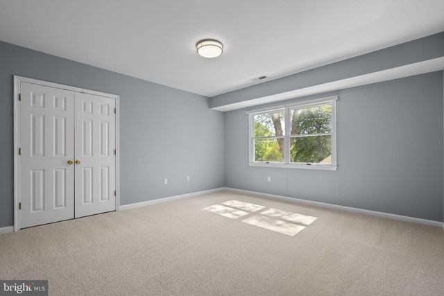 403 N WEST STREET, Falls Church, VA 22046