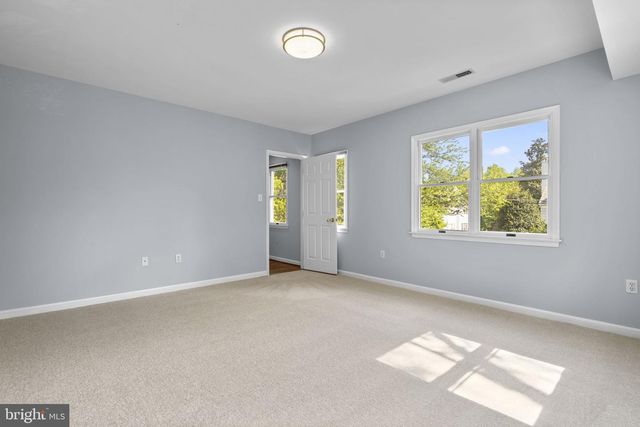 403 N WEST STREET, Falls Church, VA 22046