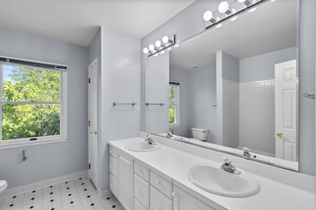 403 N WEST STREET, Falls Church, VA 22046