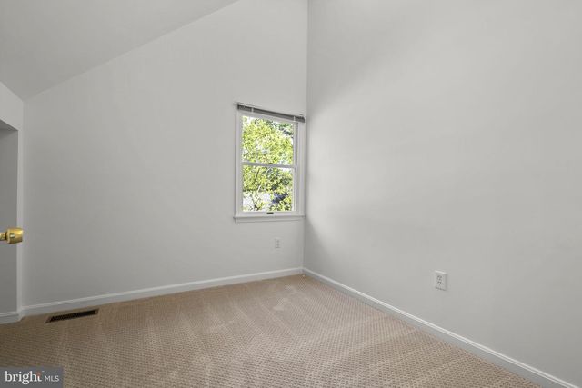 403 N WEST STREET, Falls Church, VA 22046