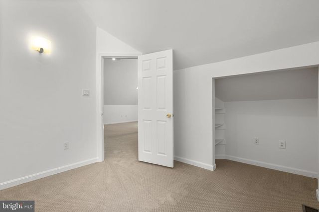 403 N WEST STREET, Falls Church, VA 22046