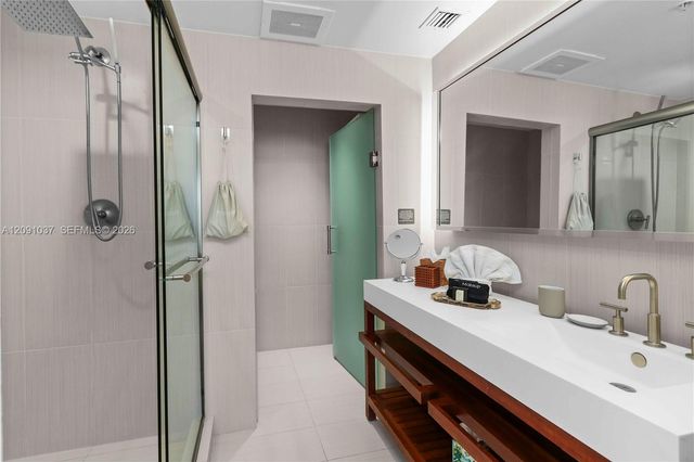 3101 Bayshore Drive 1508, Fort Lauderdale, FL 33304