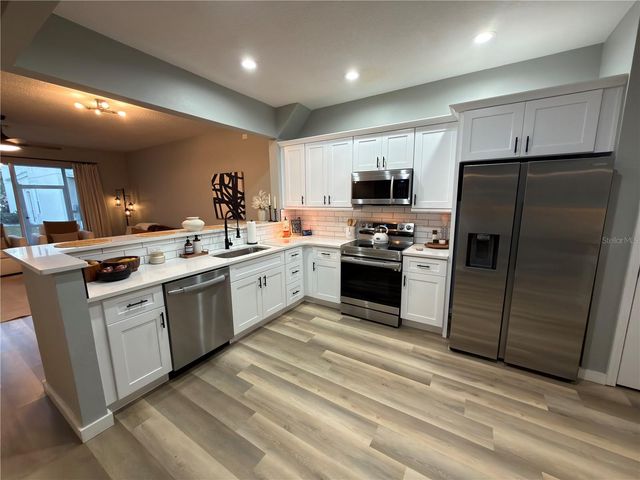 26605 CHIMNEY SPIRE LANE, Wesley Chapel, FL 33544