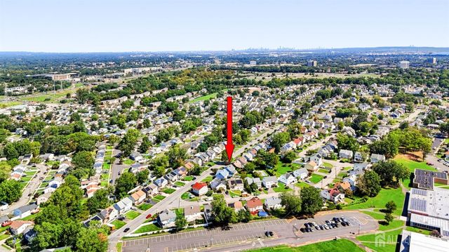 42 Jonquil Circle, Fords, NJ 08863