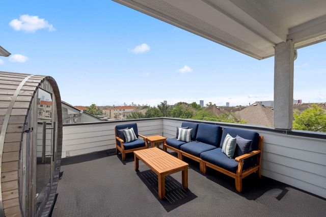 5810 Maxie Street, Houston, TX 77007