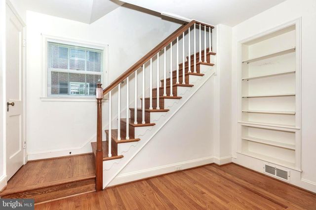 323 BROADMOOR RD, Baltimore, MD 21212