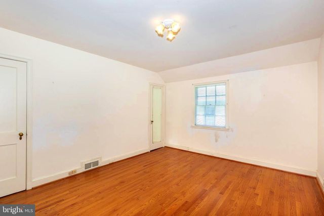 323 BROADMOOR RD, Baltimore, MD 21212