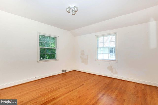 323 BROADMOOR RD, Baltimore, MD 21212