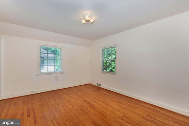 323 BROADMOOR RD, Baltimore, MD 21212