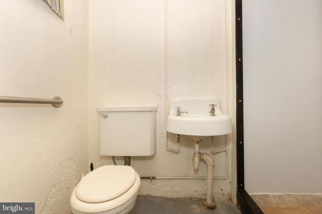 323 BROADMOOR RD, Baltimore, MD 21212