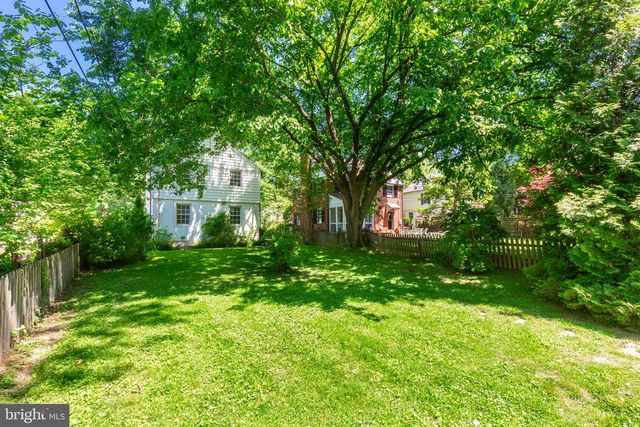 323 BROADMOOR RD, Baltimore, MD 21212