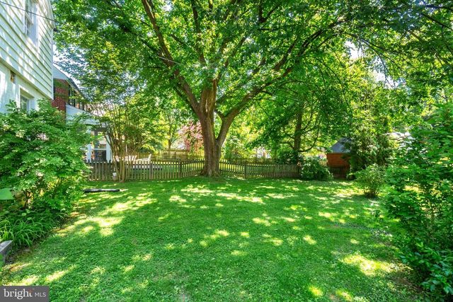 323 BROADMOOR RD, Baltimore, MD 21212