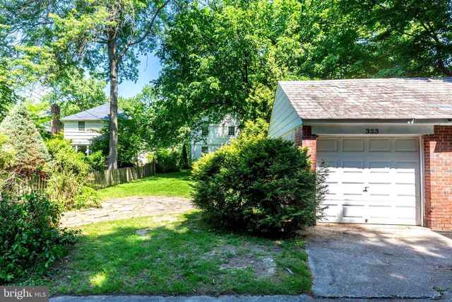 323 BROADMOOR RD, Baltimore, MD 21212