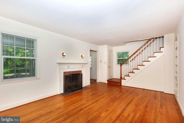 323 BROADMOOR RD, Baltimore, MD 21212