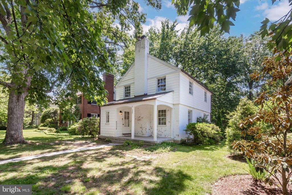 323 BROADMOOR RD, Baltimore, MD 21212