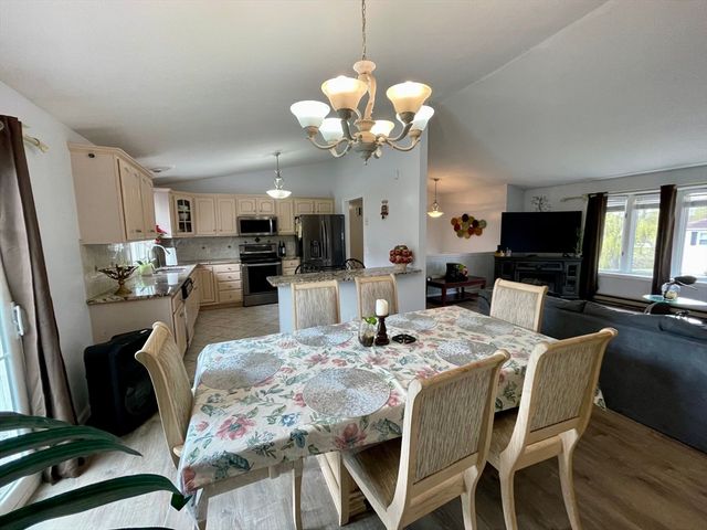 132 Ondrick Dr, Chicopee, MA 01020