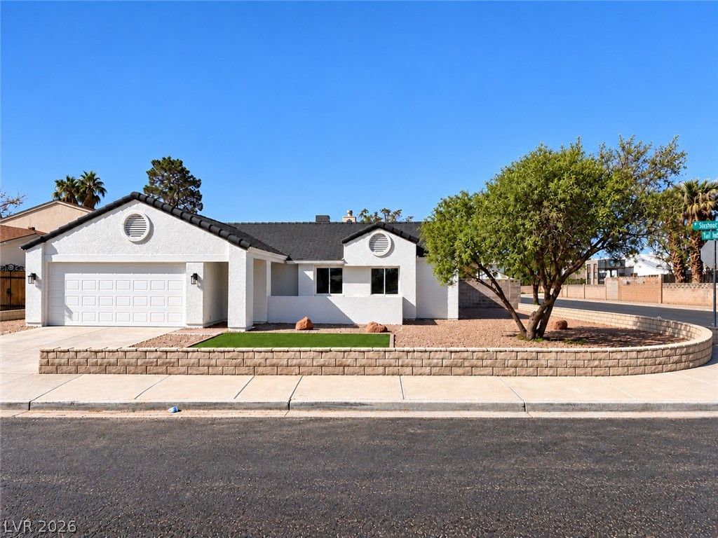 7157 Sixshooter Drive, Las Vegas, NV 89119 — exterior