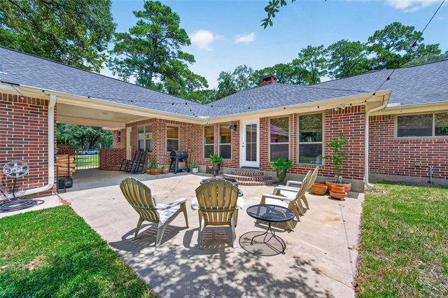 18903 Grosbeak Lane, Tomball, TX 77377