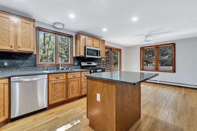 45 Easterly Drive, Sandwich, MA 02537