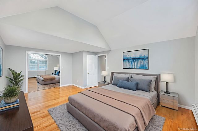 2585 Oceanside Road, Oceanside, NY 11572