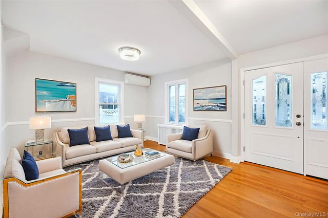 2585 Oceanside Road, Oceanside, NY 11572