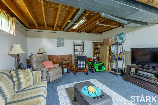 6387 Staple Road, Twin Lake, MI 49457