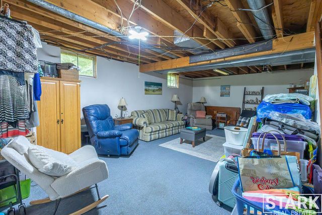 6387 Staple Road, Twin Lake, MI 49457