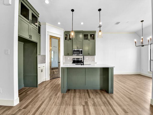 10016 Valley Oak Way, Springtown, TX 76082