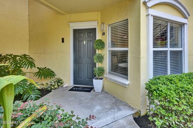 1800 THE GREENS Way 107, Jacksonville Beach, FL 32250